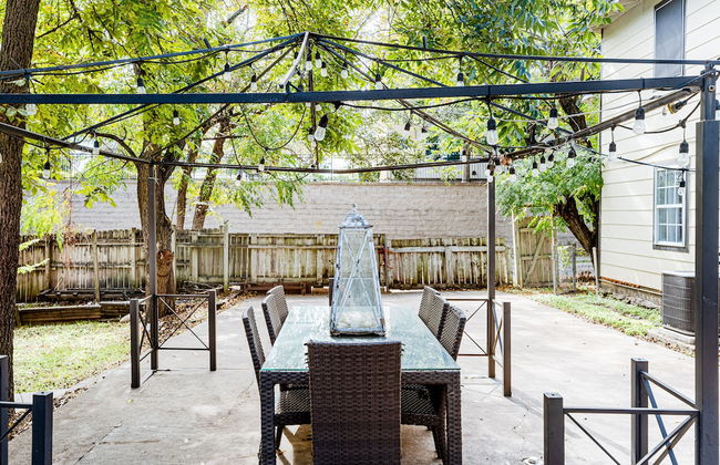 Mr. Wilson - Photo 23