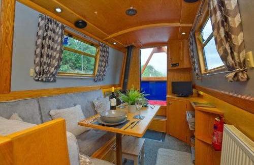 Dylan, 43ft Narrowboat with Garden - Foto 18