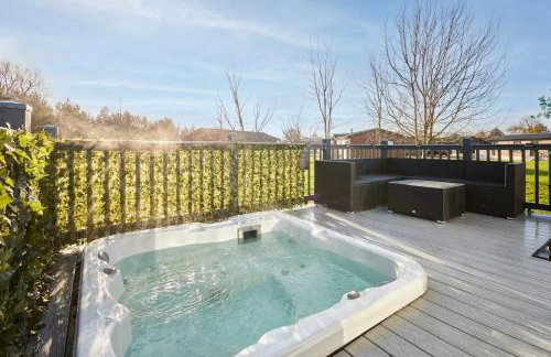 Coopers Cabin With Hot Tub - Foto 1