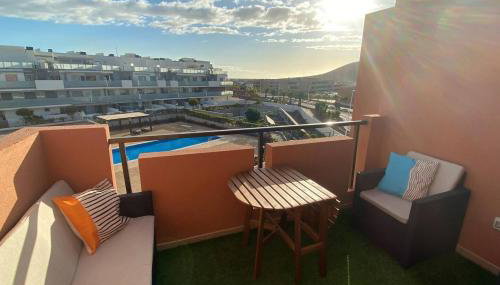 Sur Tenerife,ático con dos terraza,parquing y piscina - Photo 5