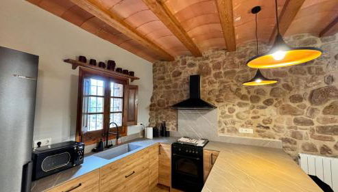 Mas Morrenyà - Casa rural - Foto 5, stove