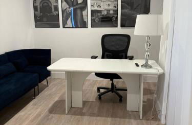 Luxury Oasis: Houston Rooftop Skyline - Foto 67