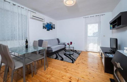2 Bedroom Lovely Apartment In Pula - Foto 4