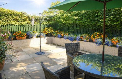 Ty Ardd - modern bungalow close to Pendine Beach - 1 DOG GOES FREE - Photo 6