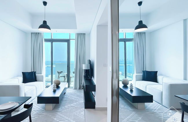 Cozy 1BR With Balcony & Views in Azizi Fawad - Photo 37