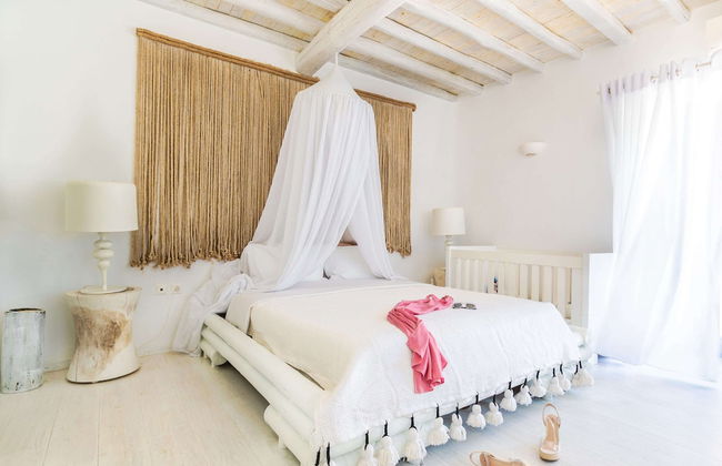 Karkos Beachfront Villa Private pool - Foto 5