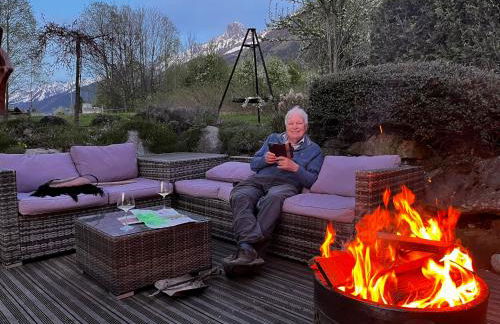 Tiki Lodge - hot tub & sauna - Photo 77