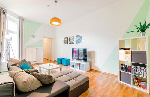 Helle Wohnung mit Balkon & moderner Küche - ideal für Paare mit Kind - Foto 10
