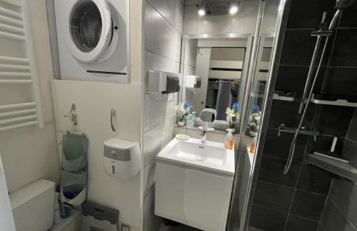 Studio 24m2 - parking - clim - piscine - mer à 100m - Foto 12