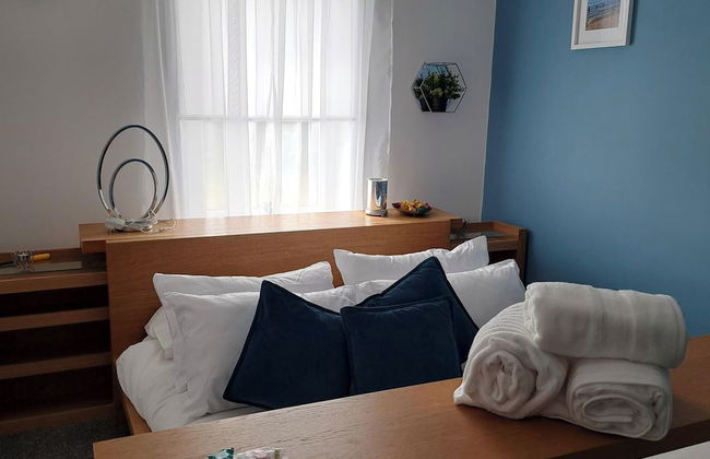 Apartment - Sleeps 4 - Pet Friendly - Parking - Foto 3