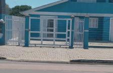 Aluguel casa azul - Foto 1