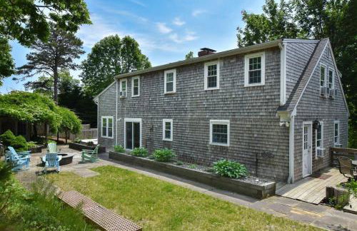 Spacious w Large Outdoor Area Fire Pit - Foto 8