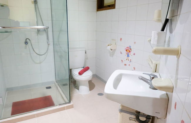 Extra Spacious And Homey 2Br At Kondominium Puncak Marina Apartment - Foto 30