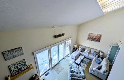 Oceanfront Crackling Cove Cottage Family firer pit slleeps 6 - Foto 62