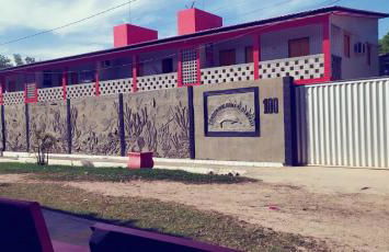 FLATS na Praia do Rio Âmbar, 40 m da praia, com 60 m2, cozinha completa, 2 quartos com ar condicionado, acomoda 8 pessoas, piscinas, área de lazer, WIFI, caseiro, ambiente familiar. - Foto 15