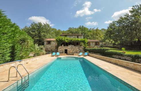 Stunning Home In Fayence With Wifi - Photo 8