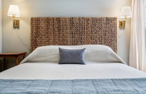 Beachfront Just steps and you're on the beach - Photo 27