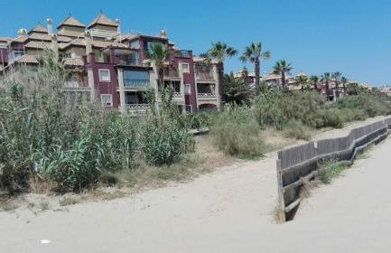 Mirando al mar. Primera linea de playa - Foto 11