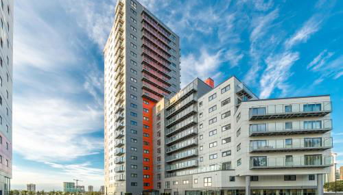 Skyvillion - London River Thames Top Floor Apartments by Woolwich Ferry, Mins to London ExCel, O2 Arena , London City Airport with Parking - Foto 4