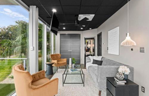 The Glass Mansion w/Optional Boat Rental - Foto 11