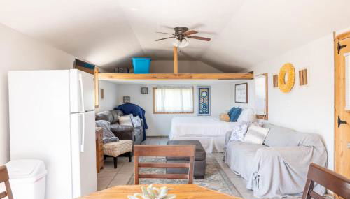 Open Concept Cabin for 2 - Near Ark Encounter! - Foto 3