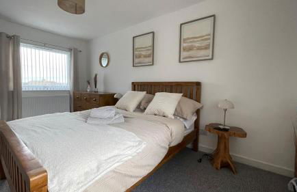 The Den - by Caithness Luxury Apartments NC500 - 2 Bedroom holiday home - Sleeps Work teams upto 2 & holiday makers upto 4 - BUDGET FRIENDLY FOR LONG STAY TRADES - CONTACT US - - Foto 23