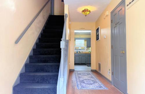 Large 3BR Home for Families and Work Stays With Fast WIFI - Foto 47