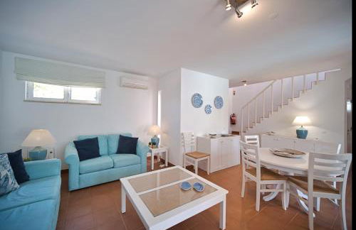 Casa da Prainha - private pool, next to the beach - Foto 27