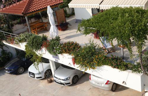 Apartments Plazibat - Photo 13