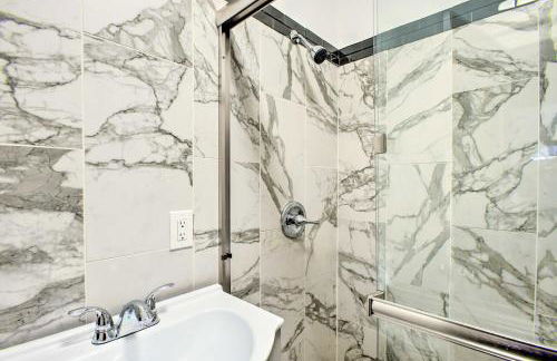 Walk to Tennyson St! Pet-Friendly Denver Home - Foto 14