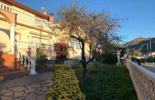 Villa Leo con vistas al mar y piscina privada - Photo 7
