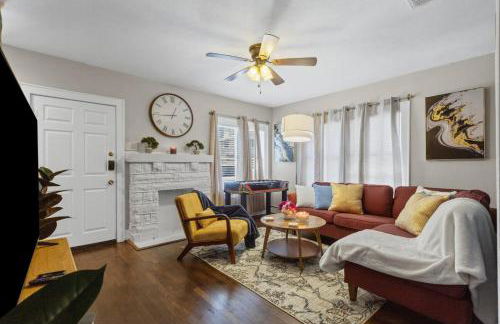 This is Your Home Away From Home - Foto 37