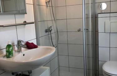 Ferienhaus mit Wintergarten am See (Angelparadies) - Foto 21