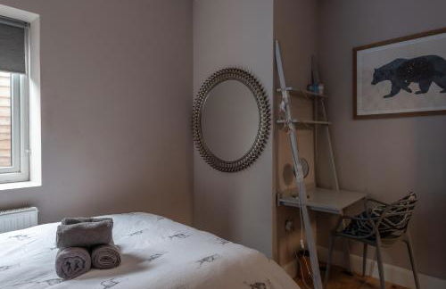 Quirky, Vintage 2 bed flat - Foto 19