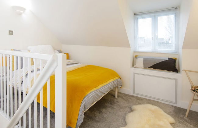 Beautiful Georgian Home in the Heart of Chichester - Photo 13