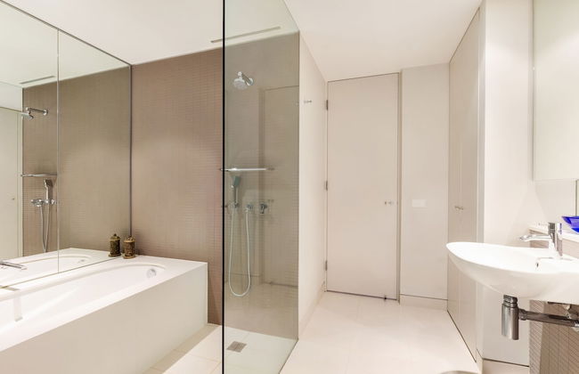 Stylish 1 Bedroom Apartment Camperdown - Photo 22