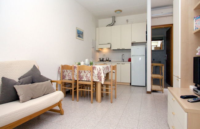 3 bedroom House in Lignano Sabbiadoro with garden and terrace - Photo 3