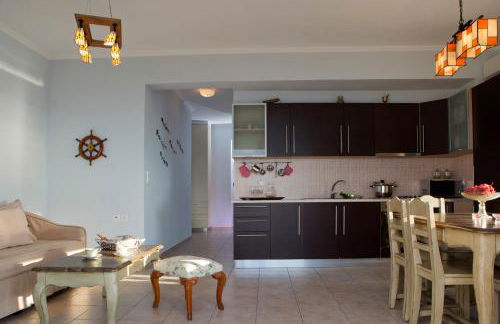 Amalia Apartments - Photo 7