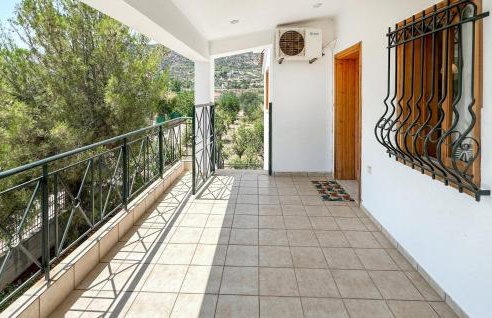 Lovely Home In Kamari Xylokastro - Foto 7