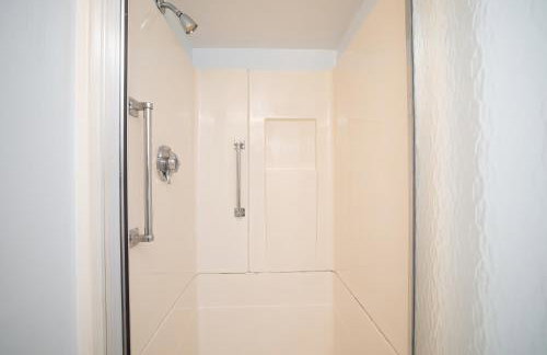 Family & Dog Friendly 4BR in Downtown NE Harbor - Millbrook - Foto 35