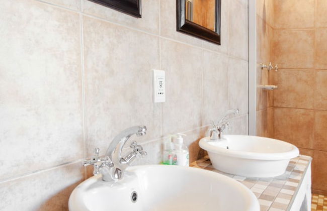 Villa West Beach - Photo 17