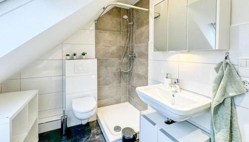 Ruhig & gut angebunden. 8 Betten, 4 Stellplätze - Foto 3, Shower