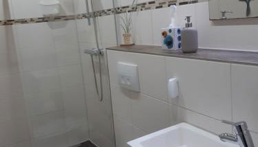Ferienwohnungen Am alten Schafstall - Foto 3, Shower