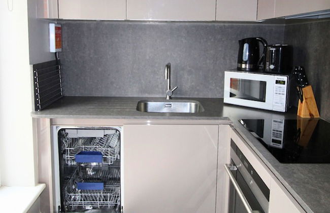 Barons Court Apartments by Viridian Apartments - Foto 12