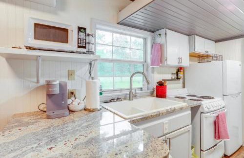 Swim On-Site Riverfront Studio in Mountain View! - Foto 6