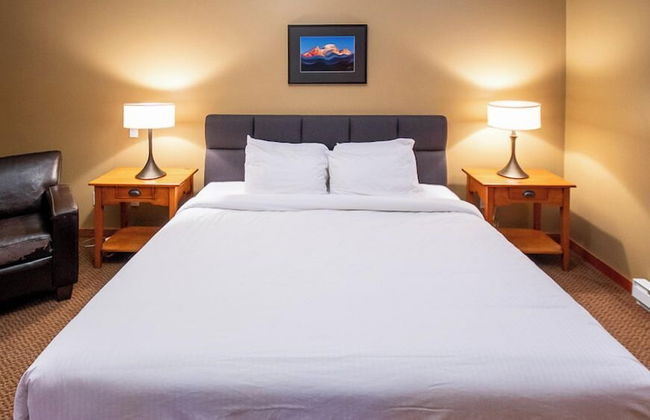 Pinnacle Ridge Chalets by Fernie Lodging - Photo 48