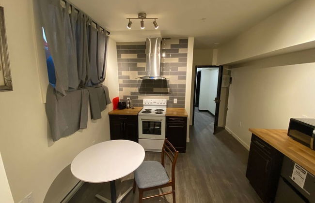 Dt 1bed 1bath Cozy Suite 8 Min Walk To Arena - Photo 10