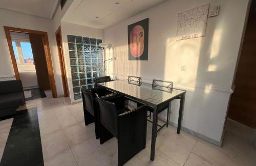 Pisos con piscina de temporada corta estancia - Foto 4