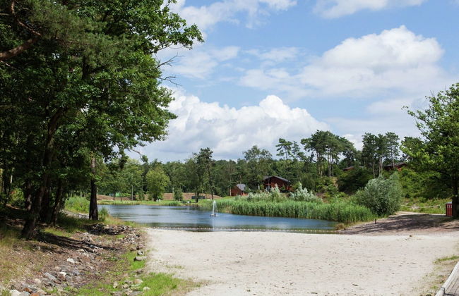 Well Furnished Chalet with Garden near Brunssummerheide - Photo 7