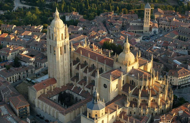 Segovia Guided Tour with Cathedral and Alcazar - Foto 7